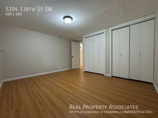 Building Photo - 5204 136th St SW