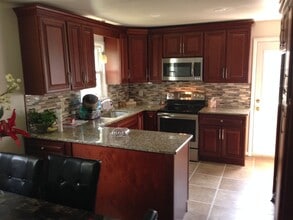 Building Photo - 1079 Acri Dr