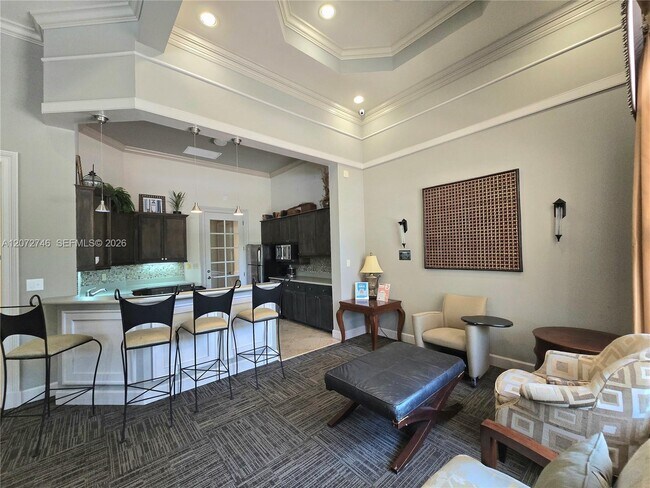 Building Photo - 1307 Myrtlewood Cir E