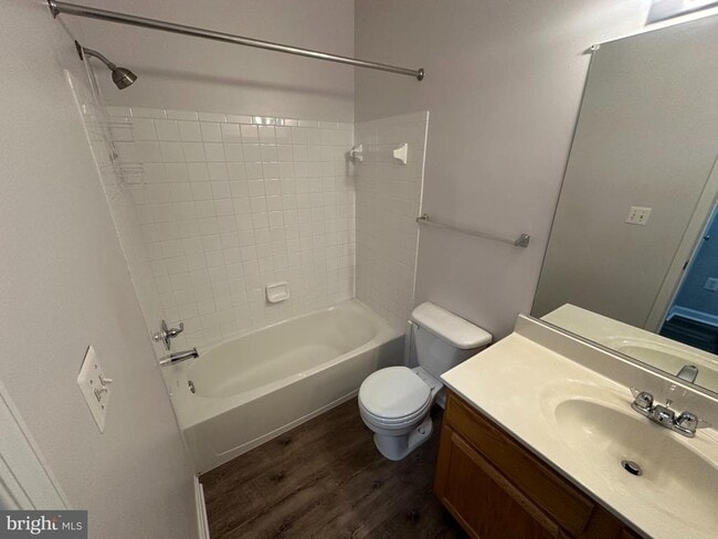 Building Photo - 14226 Hampshire Hall Ct