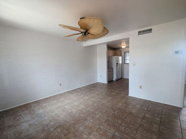 Building Photo - Green Valley Villa West Townhomes (55+ Com...