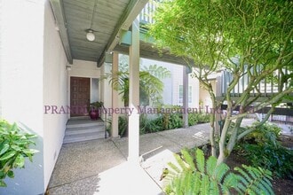 Building Photo - 2 Bedroom Condo with Waterfront Mt Tam Views