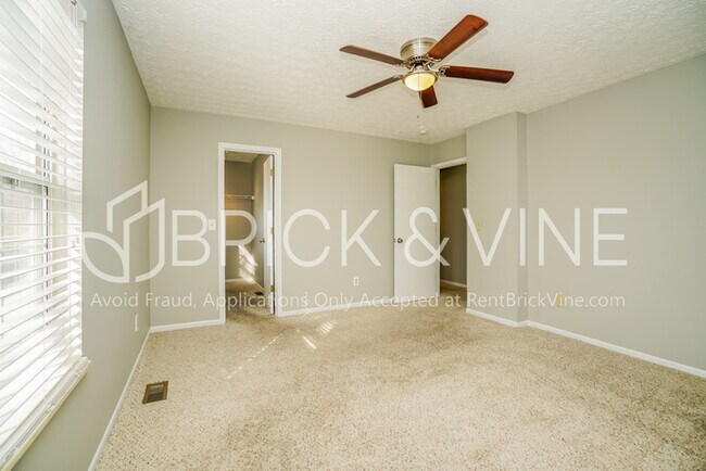 Building Photo - 6784 Erindale Drive