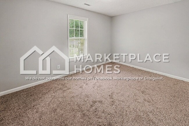 Building Photo - 225 Falcon Ridge Dr