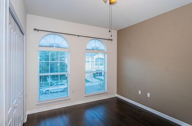 Building Photo - 9013 Moonlit Meadows Loop