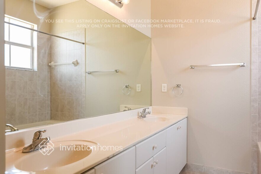 Building Photo - 15307 SW 88th Terrace