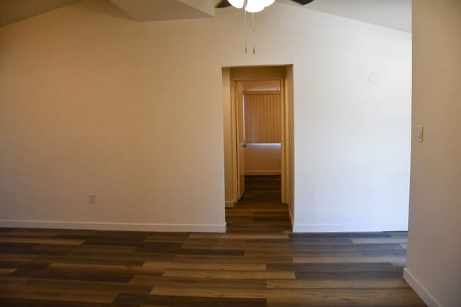 Building Photo - 6501 Tillamook Ave