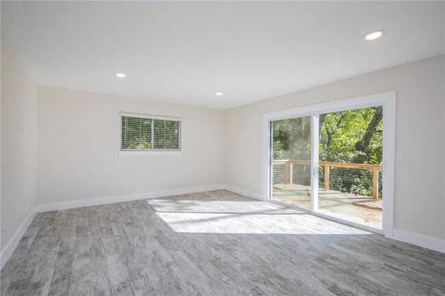 Building Photo - 82 Bosworth Cir