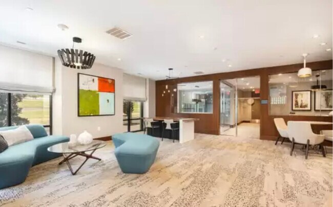 Building Photo - 145 Riverhaven Dr