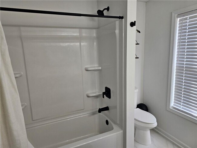 Building Photo - 1222 Paiute Ct