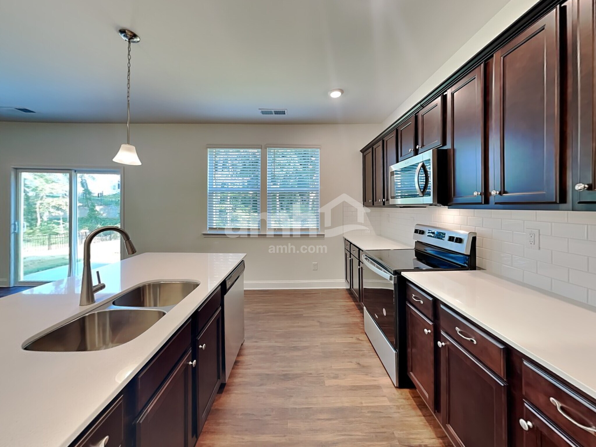 Building Photo - 7305 Garrett Ct
