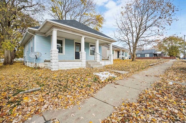 Building Photo - 1012 E Taylor St