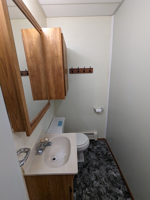 Building Photo - 24 Main St S