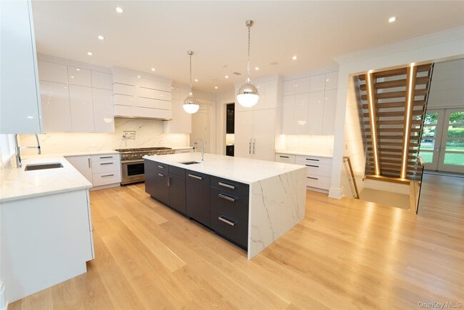 Building Photo - 59 Shinnecock Hills Rd