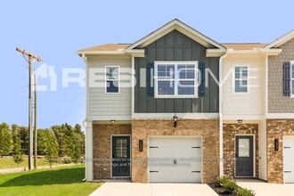 Building Photo - 2525 Meyer Ct
