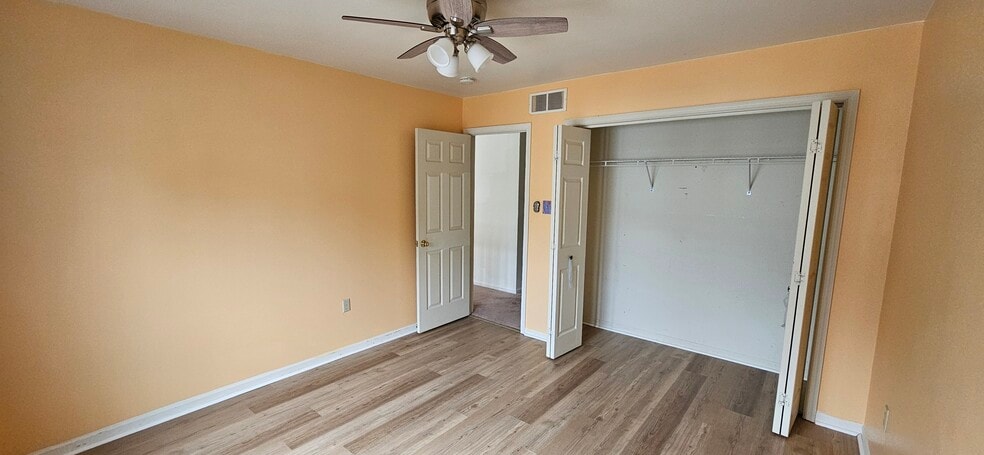 Building Photo - 34 Degas Cir