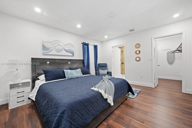 Building Photo - 445 SW 62nd Ct