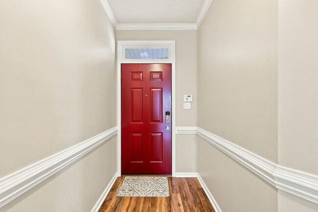 Building Photo - 1320 Kershaw Loop