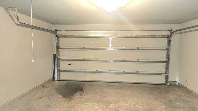 Building Photo - 29346 Dunns Creek Ct