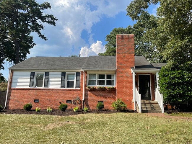Primary Photo - 7502 Westfield Rd