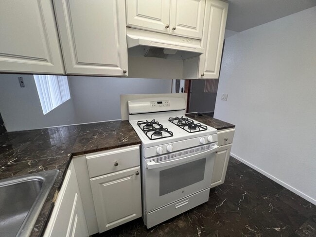 Building Photo - 2140 Via Robles