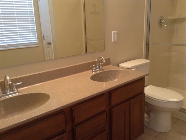 Building Photo - 7685 Falls Creek Way