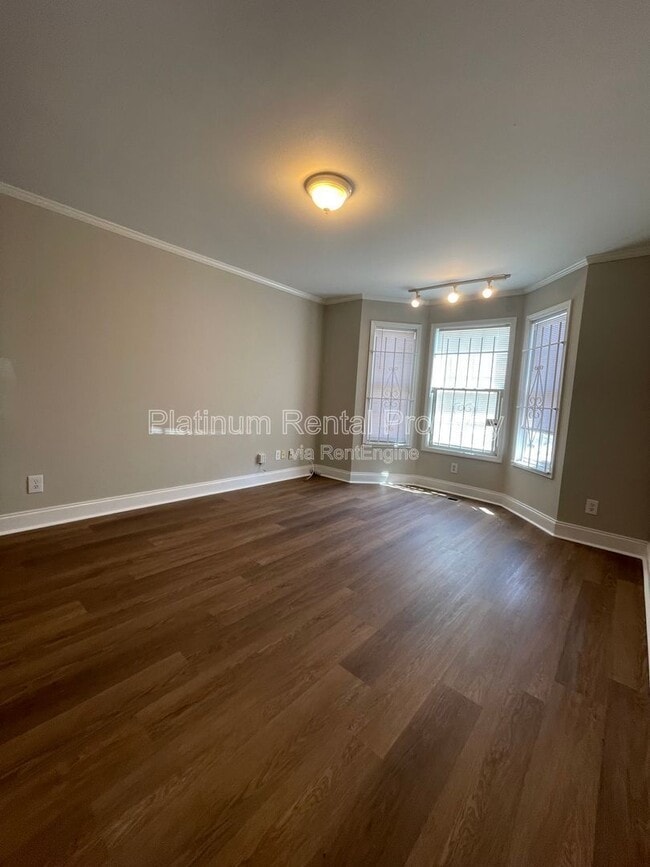 Building Photo - 1135 Coleman St SW