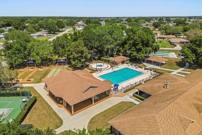 Building Photo - 6058 SW 98th Loop