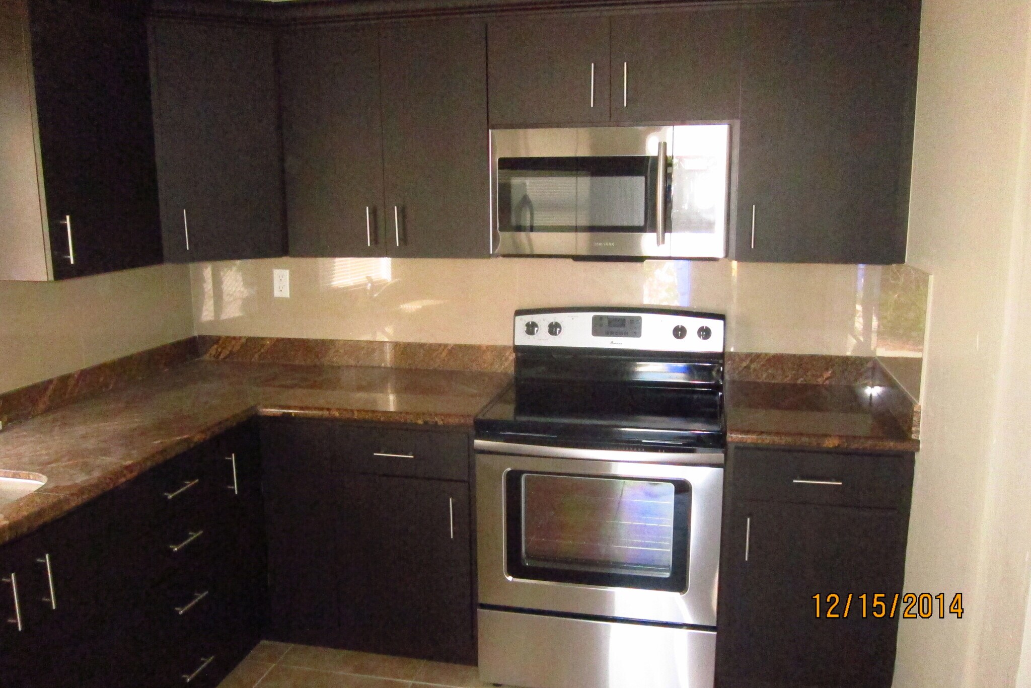 Building Photo - 3701 SW 48th Ave