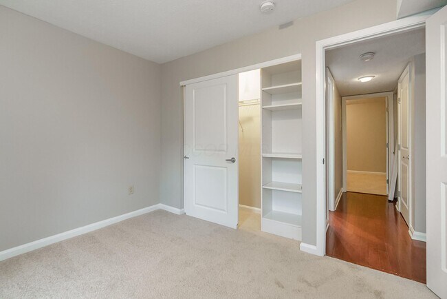 Building Photo - 945 Quay Ave