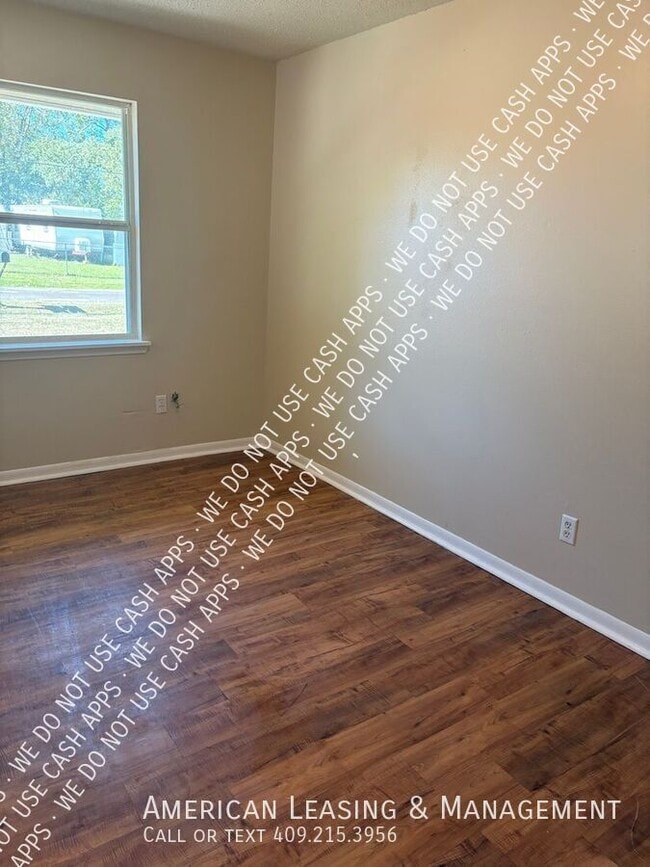 Building Photo - 201 S 2nd St