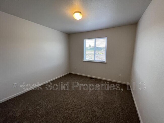 Building Photo - 1508 Danny Pl