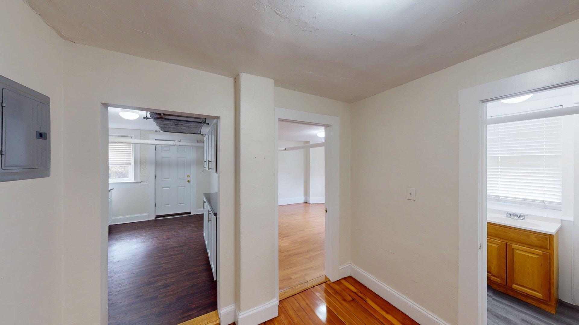 Building Photo - 7 Mt Hood Rd