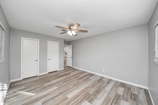 Building Photo - 7922 Sheree St