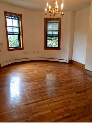 Building Photo - 91 E Brookline St