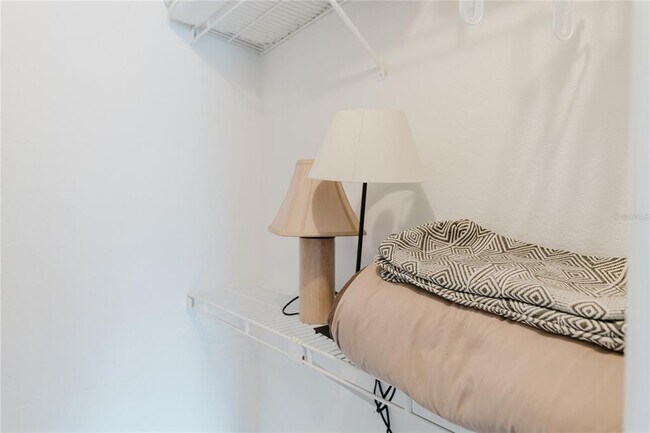 Building Photo - 5120 Conroy Rd