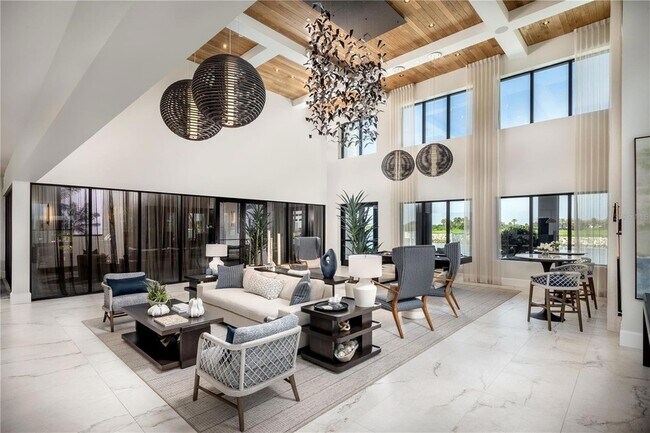 Building Photo - 5127 W Tyson Ave