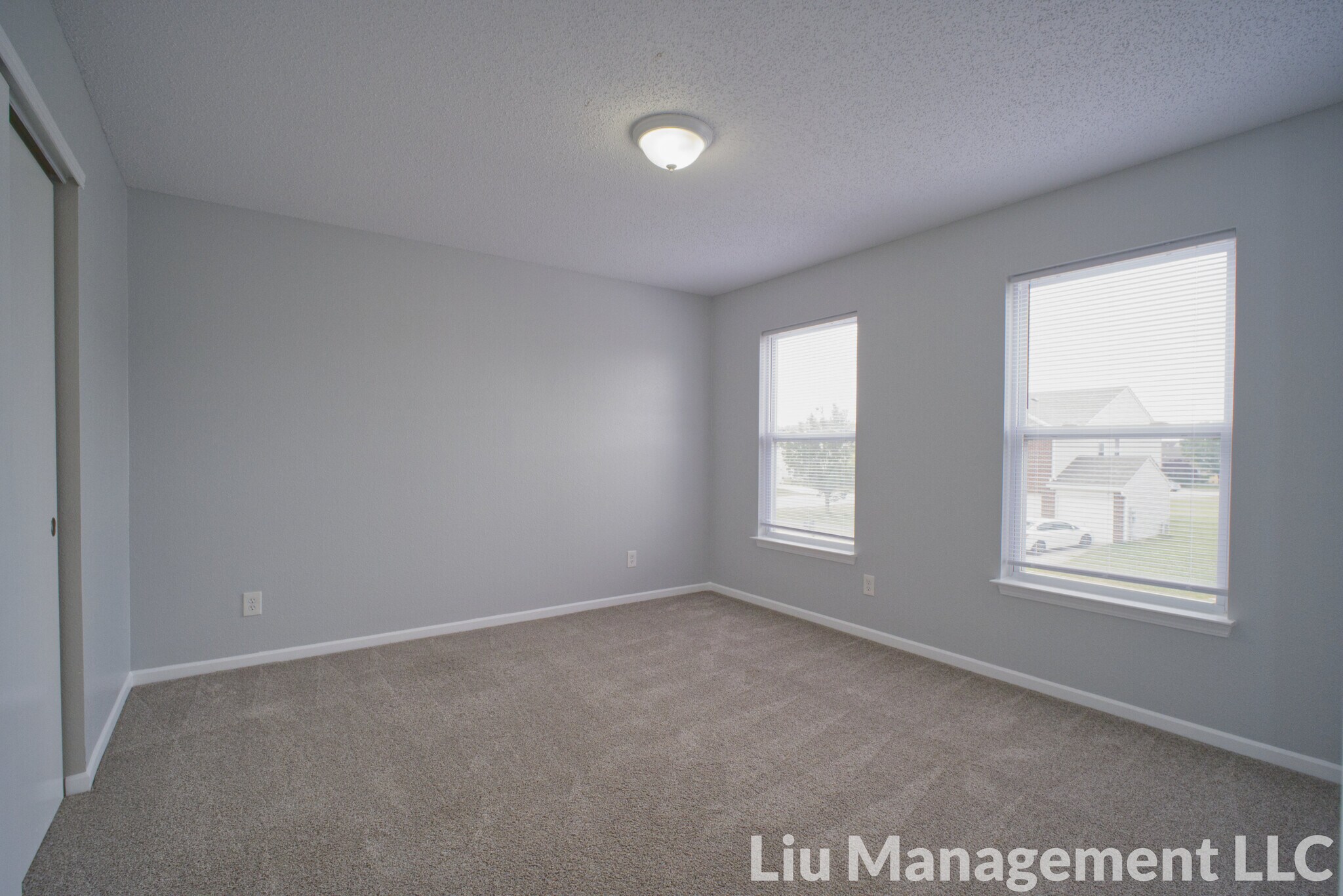 Building Photo - 10020 Olympic Cir