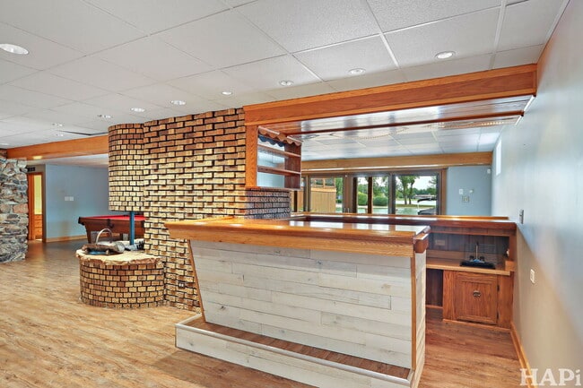 Building Photo - 58 Watergate Dr
