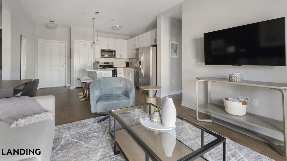 Building Photo - 215 Hunters Lk Wy