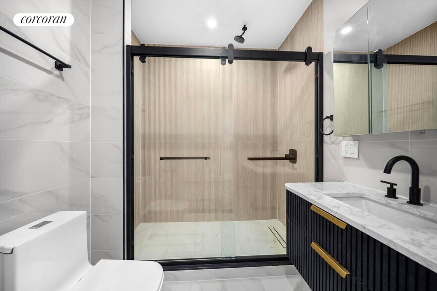 Building Photo - 166 S 2nd St