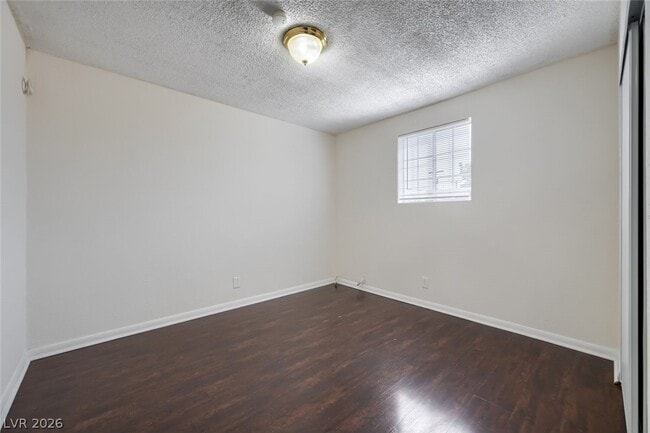 Building Photo - 6512 Evergreen Ave