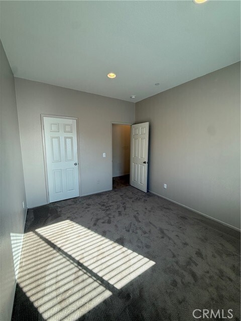 Building Photo - 6840 Sunsight Wy