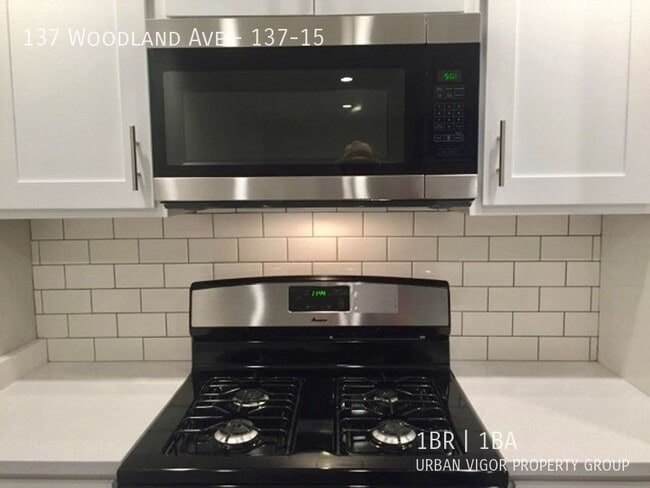 Building Photo - 137 Woodland Ave