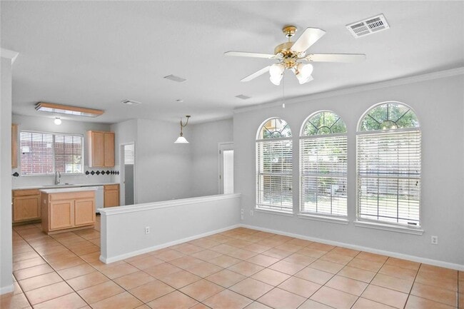 Building Photo - 17504 Lake Pines Dr