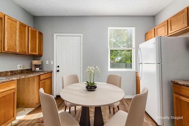 Building Photo - 78/80 Meek