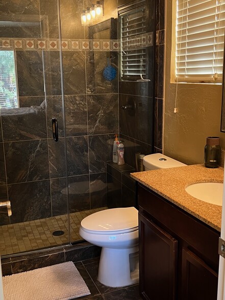 Master Bath 1 - 14145 N 92nd St