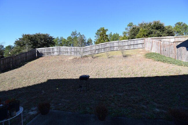 Building Photo - 104 Summit Ridge Cir
