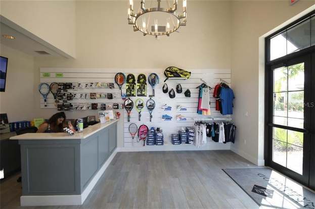 Building Photo - 16814 Vardon Ter