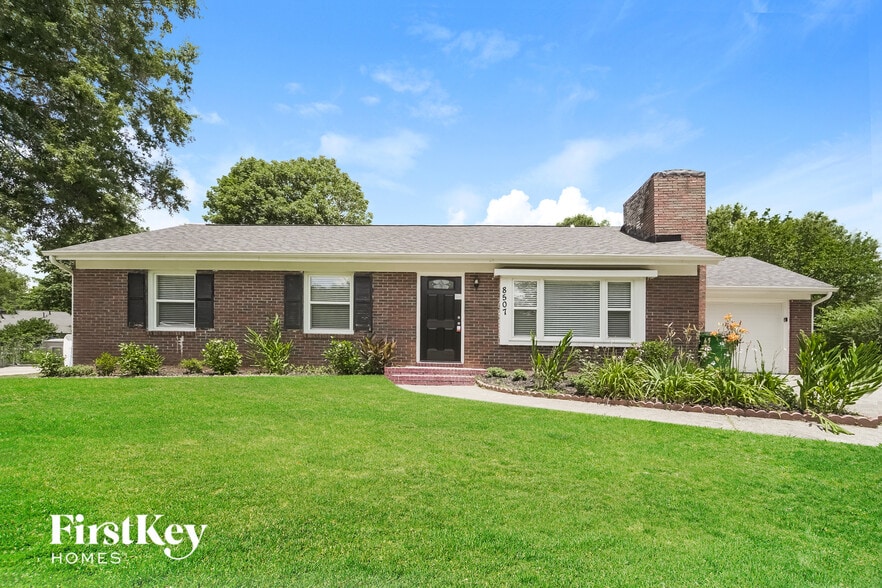 Building Photo - 8507 Beechbrooke Rd